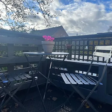 Two Bed Flat In Popular York Rd * Birmingham